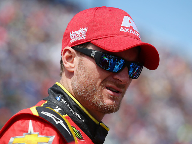 NH fans sad, understanding after hearing of Earnhardt's retirement