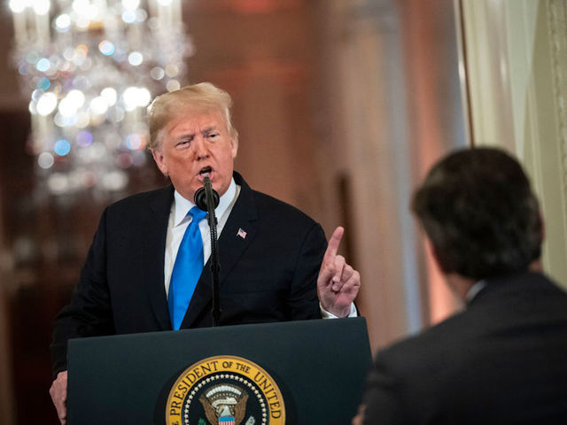 Reporters condemn White House's decision to revoke CNN reporter's 'hard pass'